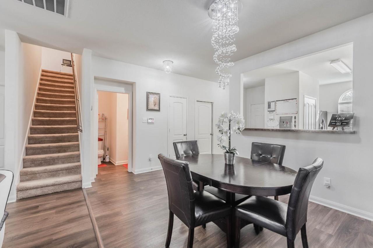 Luxury 5Br Dallas Retreat With Business Amenities - Perfect For Business Travelers, Families & Groups Luaran gambar