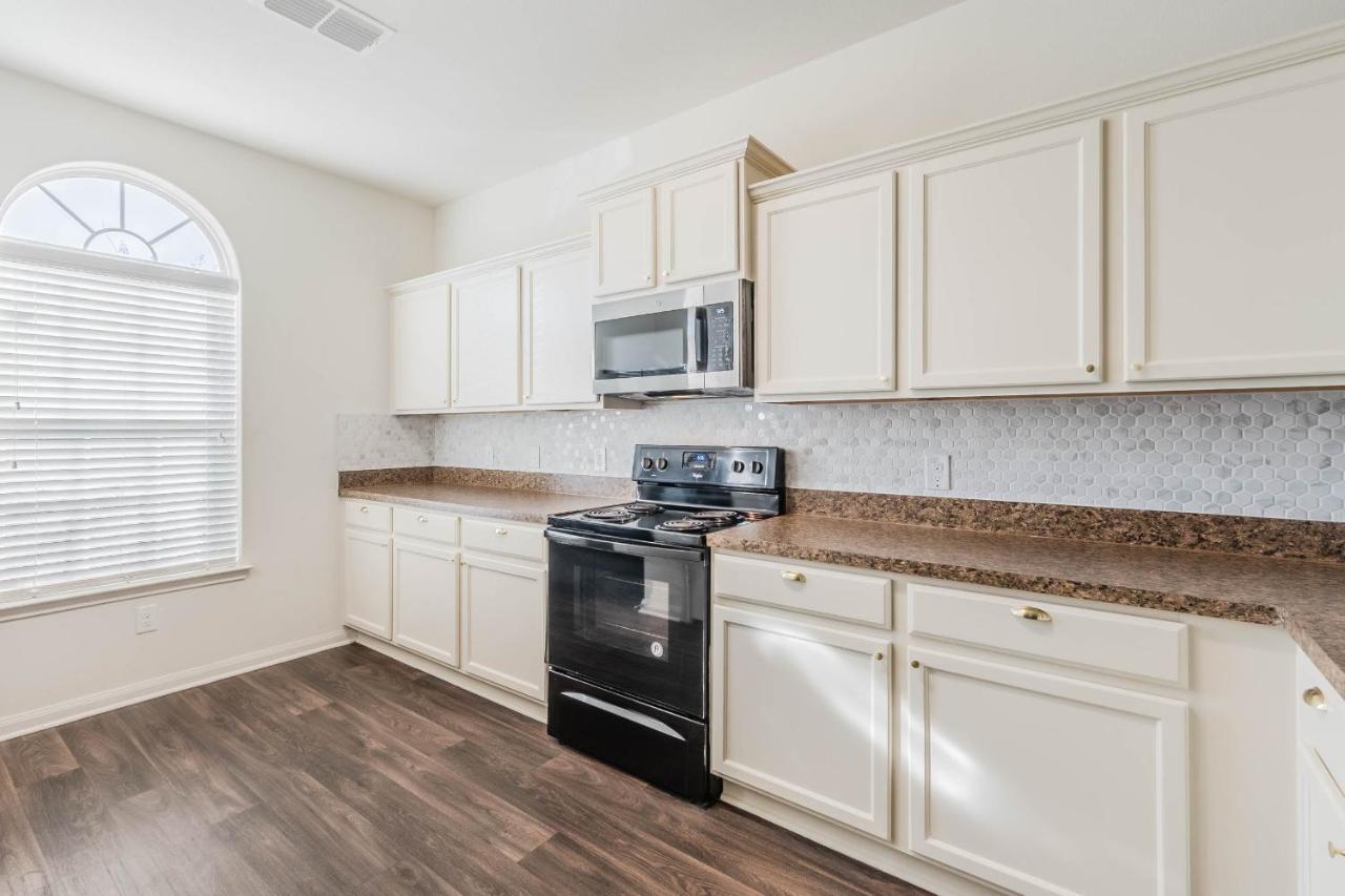 Luxury 5Br Dallas Retreat With Business Amenities - Perfect For Business Travelers, Families & Groups Luaran gambar