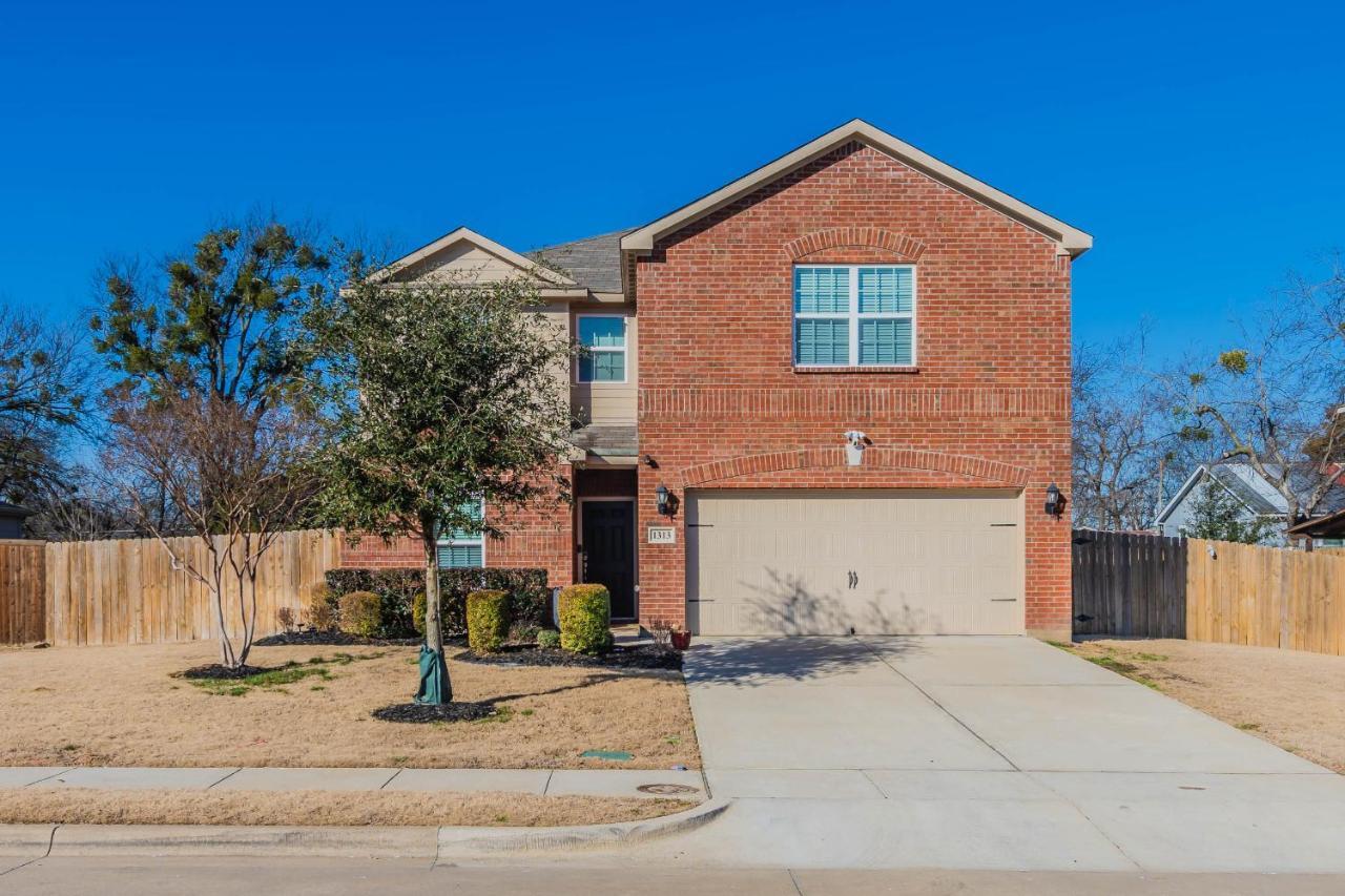 Luxury 5Br Dallas Retreat With Business Amenities - Perfect For Business Travelers, Families & Groups Luaran gambar