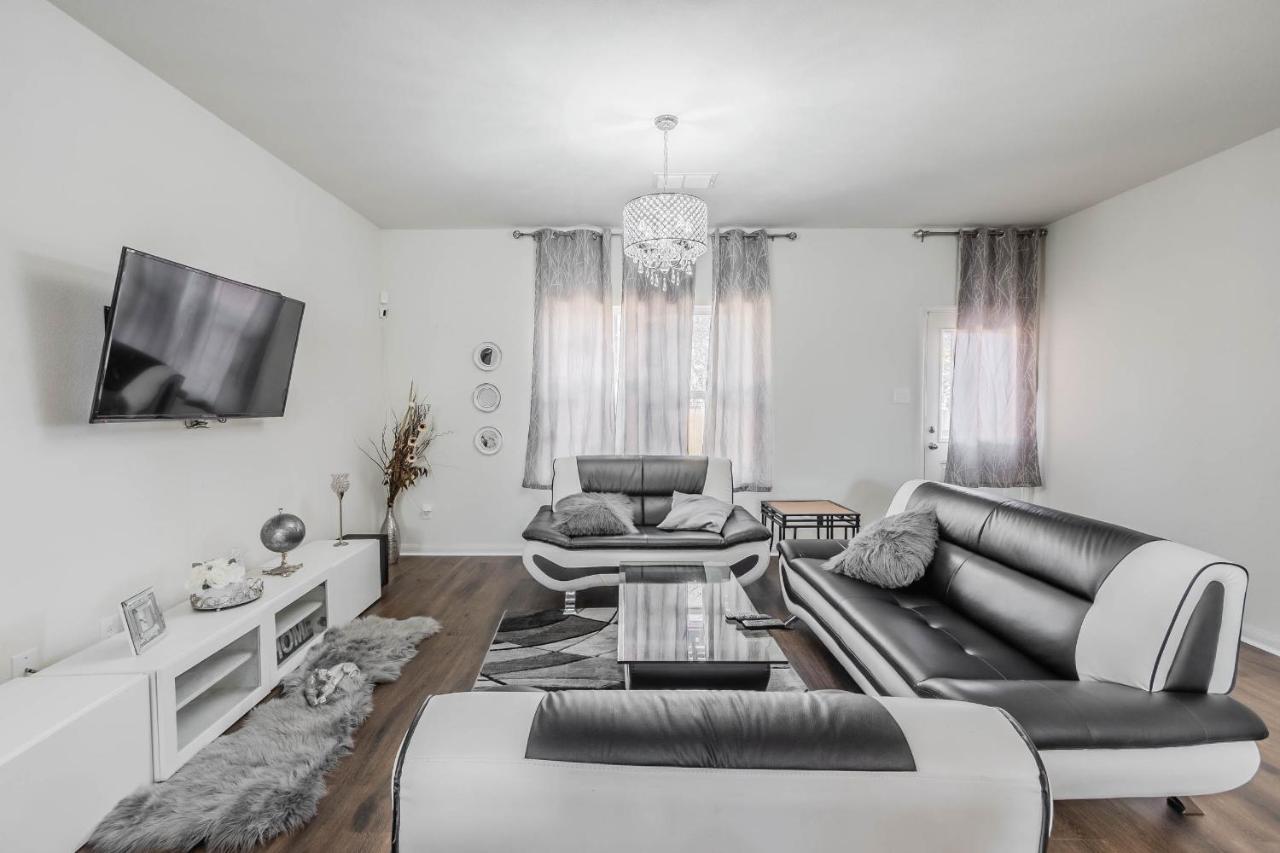 Luxury 5Br Dallas Retreat With Business Amenities - Perfect For Business Travelers, Families & Groups Luaran gambar