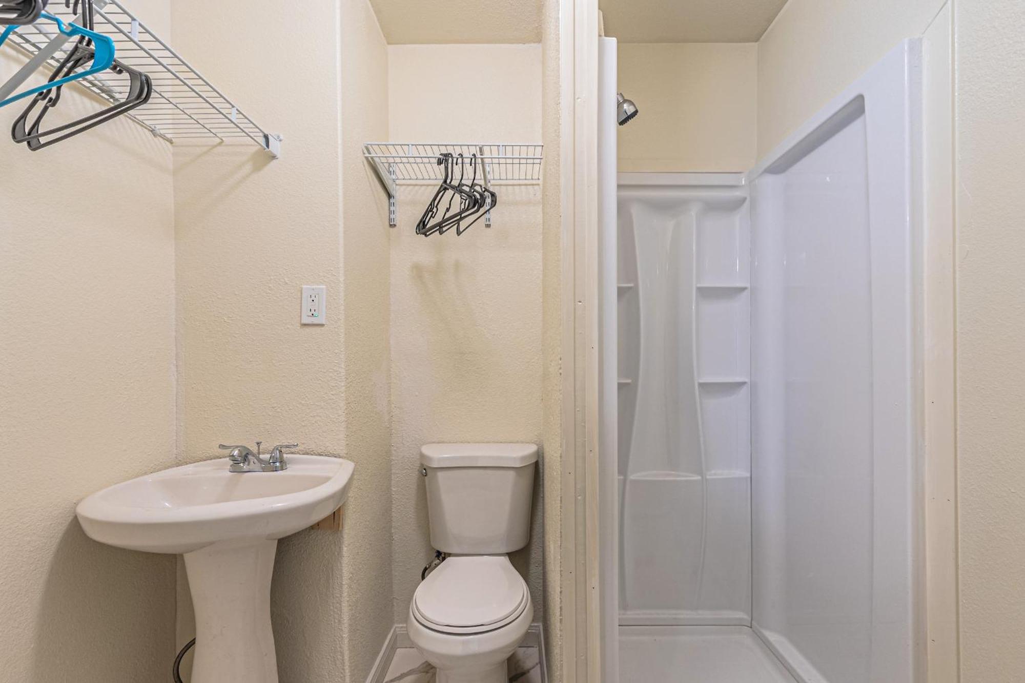 Luxury 5Br Dallas Retreat With Business Amenities - Perfect For Business Travelers, Families & Groups Luaran gambar